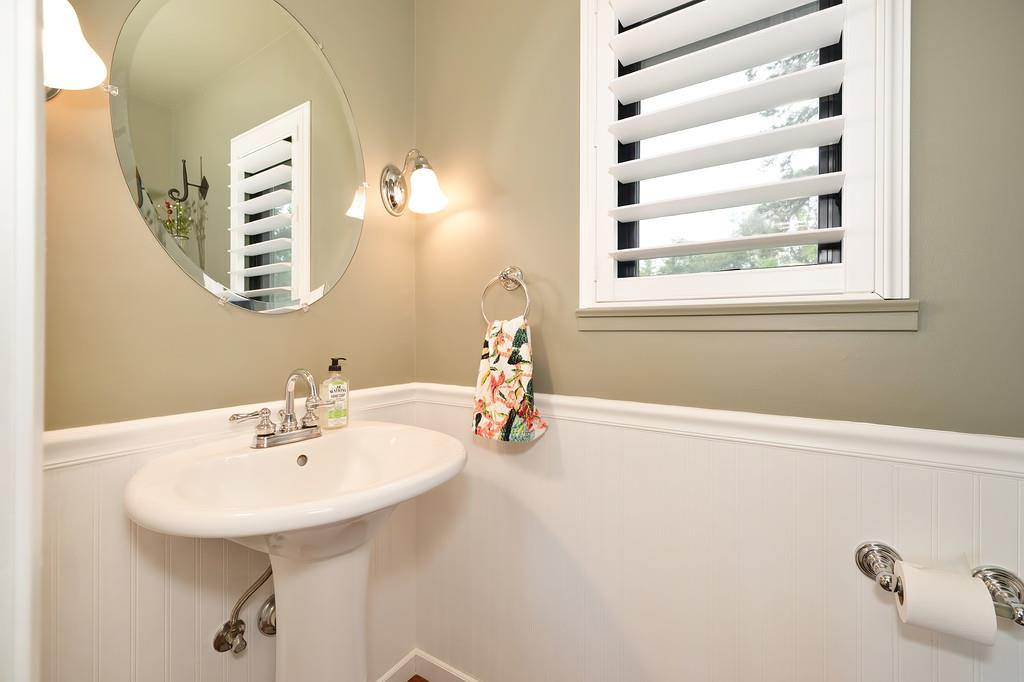 Detail Gallery Image 28 of 80 For 2640 Gayle Ln, Auburn,  CA 95602 - 3 Beds | 2/1 Baths