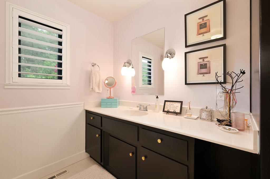 Detail Gallery Image 39 of 80 For 2640 Gayle Ln, Auburn,  CA 95602 - 3 Beds | 2/1 Baths