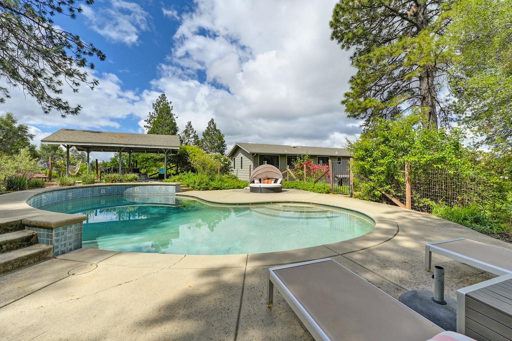 Detail Gallery Image 54 of 80 For 2640 Gayle Ln, Auburn,  CA 95602 - 3 Beds | 2/1 Baths