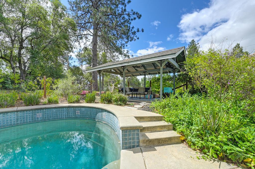 Detail Gallery Image 55 of 80 For 2640 Gayle Ln, Auburn,  CA 95602 - 3 Beds | 2/1 Baths