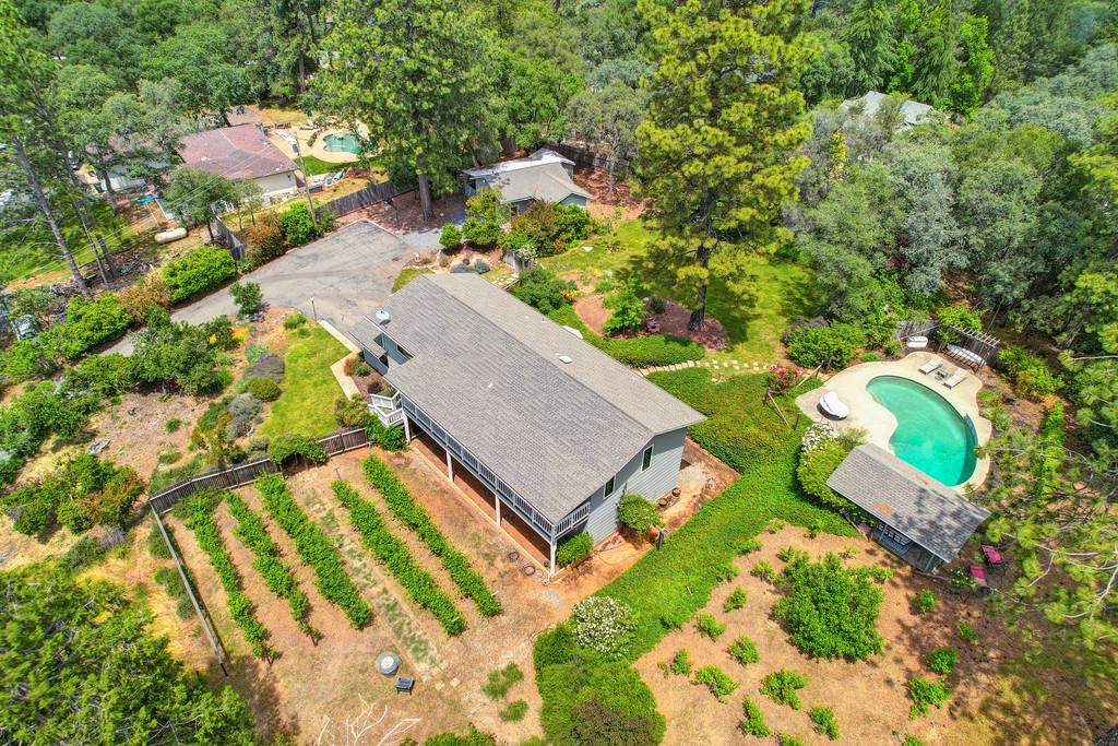 Detail Gallery Image 76 of 80 For 2640 Gayle Ln, Auburn,  CA 95602 - 3 Beds | 2/1 Baths