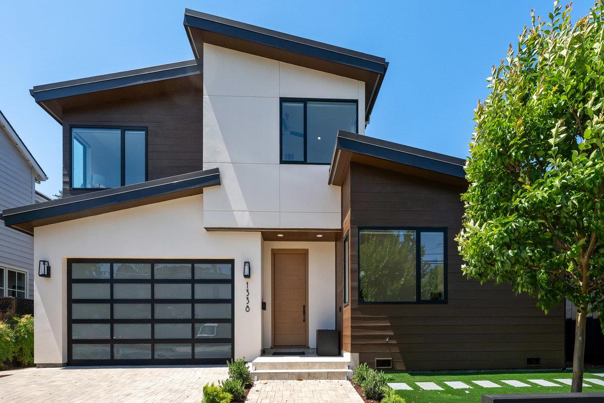 Detail Gallery Image 2 of 30 For 1338 Arroyo Ave, San Carlos,  CA 94070 - 4 Beds | 3/1 Baths
