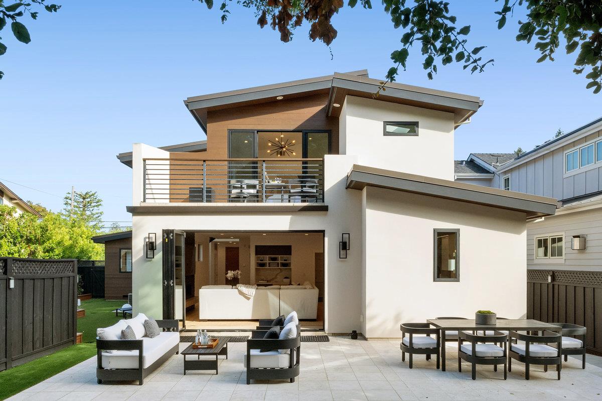 Detail Gallery Image 26 of 30 For 1338 Arroyo Ave, San Carlos,  CA 94070 - 4 Beds | 3/1 Baths