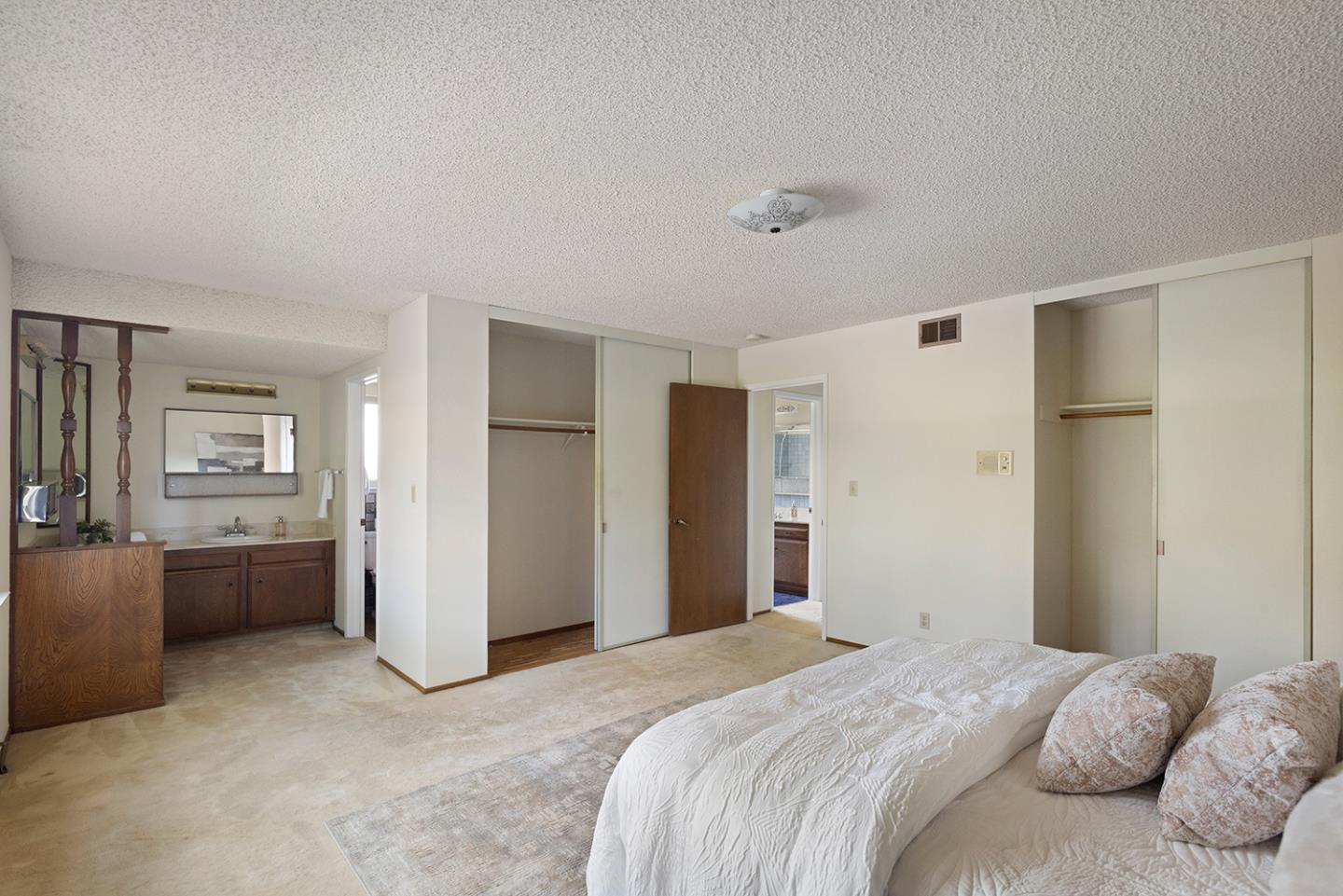 Detail Gallery Image 30 of 66 For 5575 via Ensenada, Concord,  CA 94521 - 4 Beds | 3 Baths