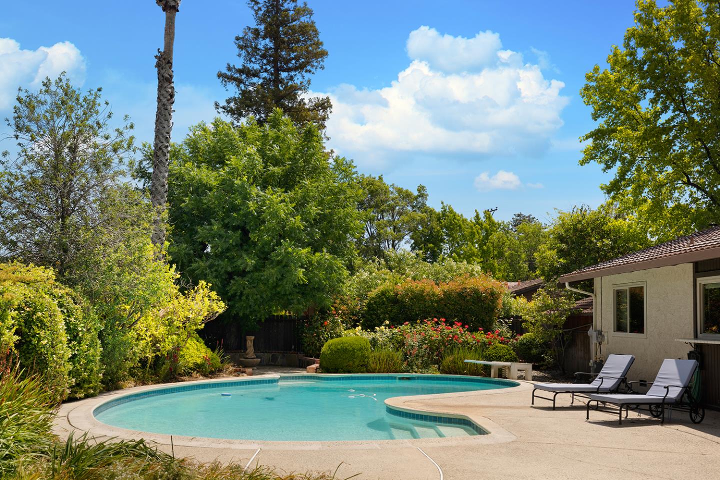 Detail Gallery Image 43 of 66 For 5575 via Ensenada, Concord,  CA 94521 - 4 Beds | 3 Baths