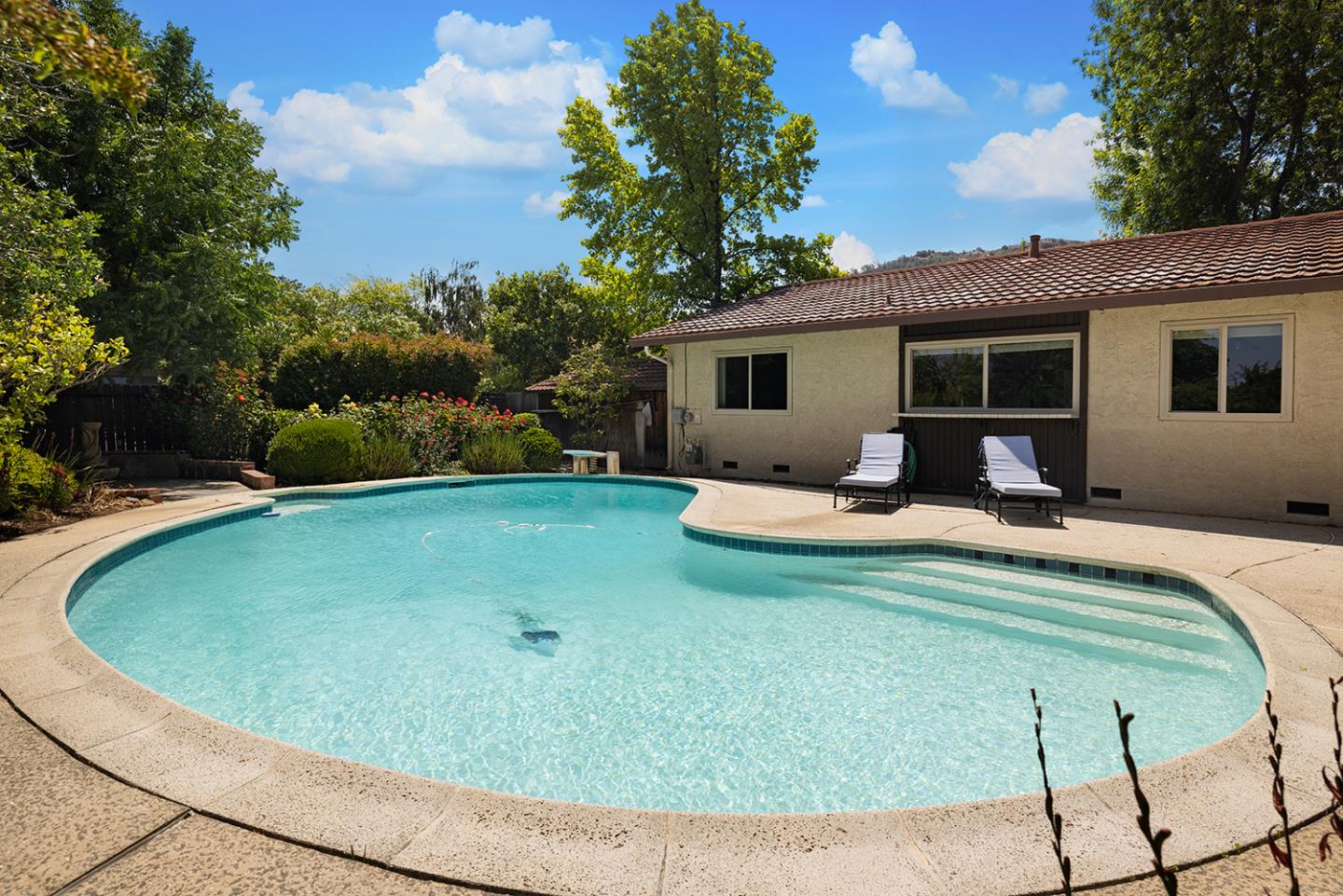 Detail Gallery Image 55 of 66 For 5575 via Ensenada, Concord,  CA 94521 - 4 Beds | 3 Baths