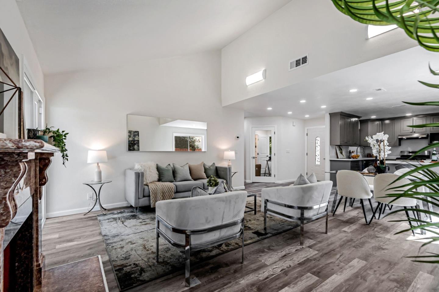 Detail Gallery Image 16 of 46 For 1305 Tourney Dr, San Jose,  CA 95131 - 3 Beds | 2 Baths
