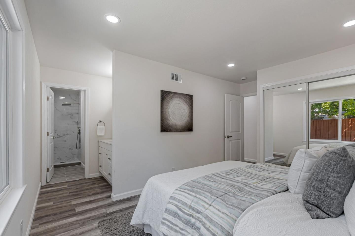 Detail Gallery Image 33 of 46 For 1305 Tourney Dr, San Jose,  CA 95131 - 3 Beds | 2 Baths