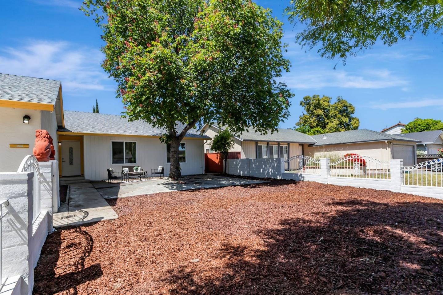 Detail Gallery Image 7 of 46 For 1305 Tourney Dr, San Jose,  CA 95131 - 3 Beds | 2 Baths