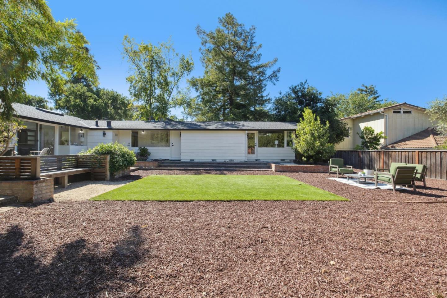 Detail Gallery Image 40 of 43 For 2047 Sharon Rd, Menlo Park,  CA 94025 - 3 Beds | 2 Baths