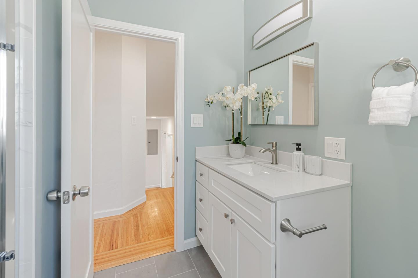 Detail Gallery Image 30 of 40 For 2744 Rheem Ave, Richmond,  CA 94804 - 4 Beds | 2 Baths