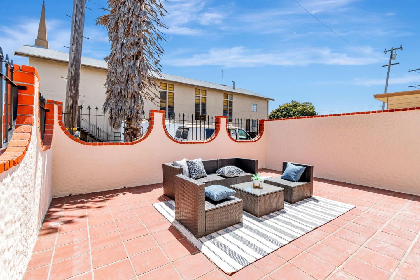 Detail Gallery Image 36 of 40 For 2744 Rheem Ave, Richmond,  CA 94804 - 4 Beds | 2 Baths