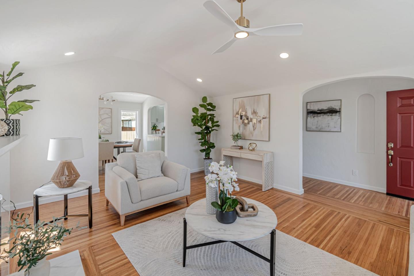 Detail Gallery Image 7 of 40 For 2744 Rheem Ave, Richmond,  CA 94804 - 4 Beds | 2 Baths
