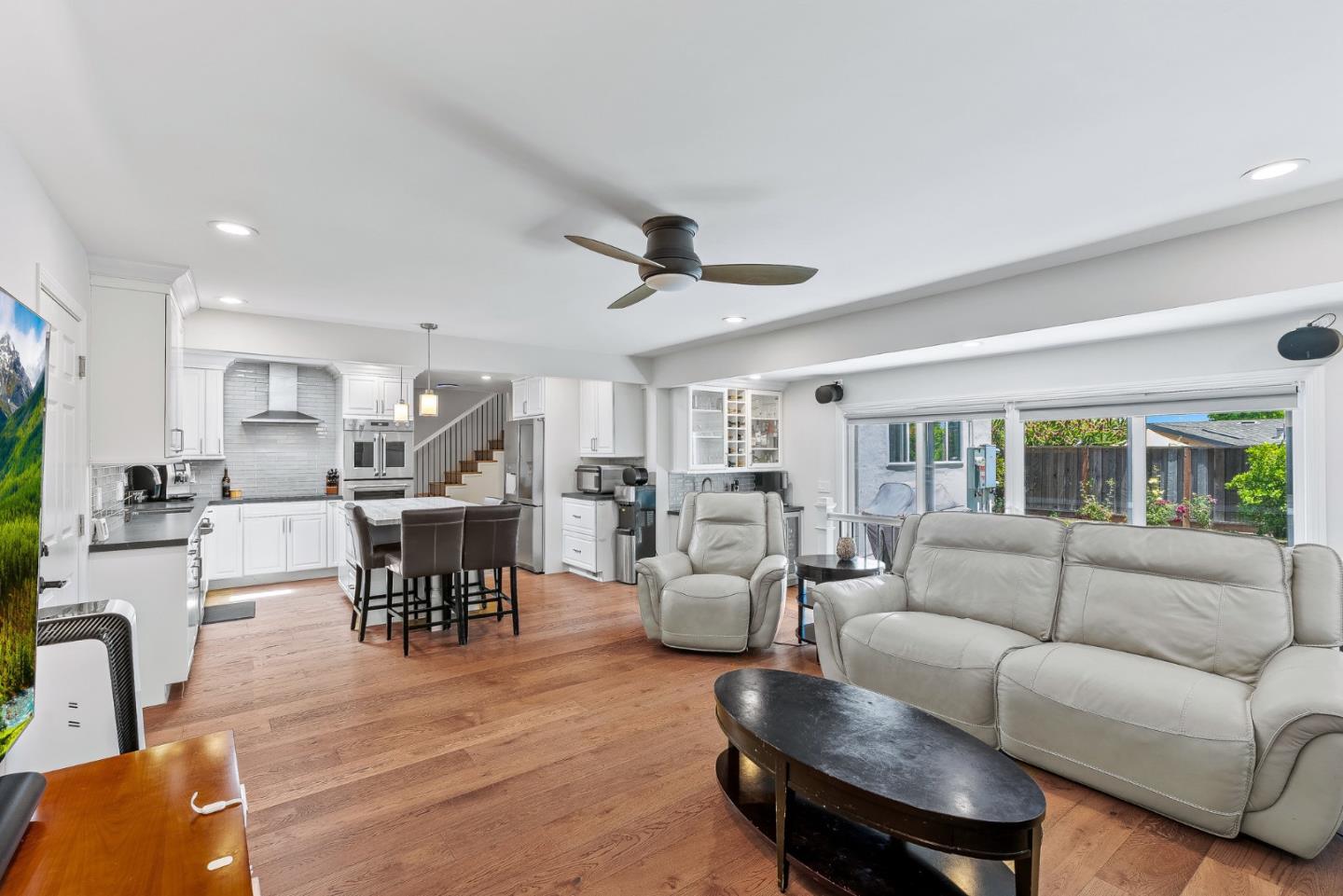 Detail Gallery Image 23 of 54 For 5472 Laura Dr, San Jose,  CA 95124 - 5 Beds | 4 Baths