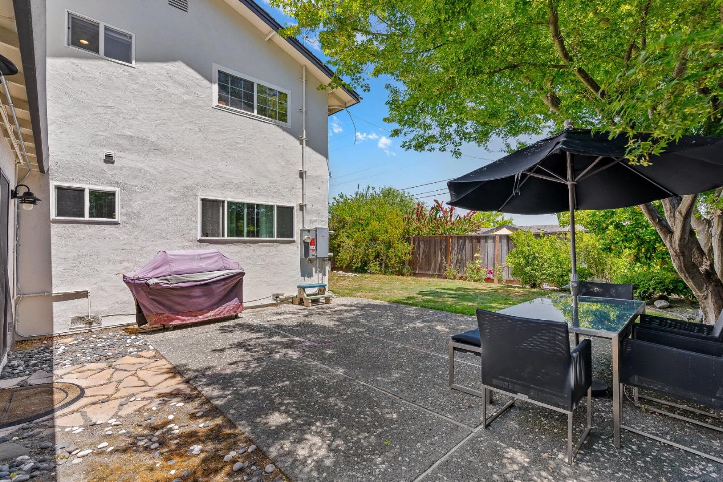Detail Gallery Image 39 of 54 For 5472 Laura Dr, San Jose,  CA 95124 - 5 Beds | 4 Baths