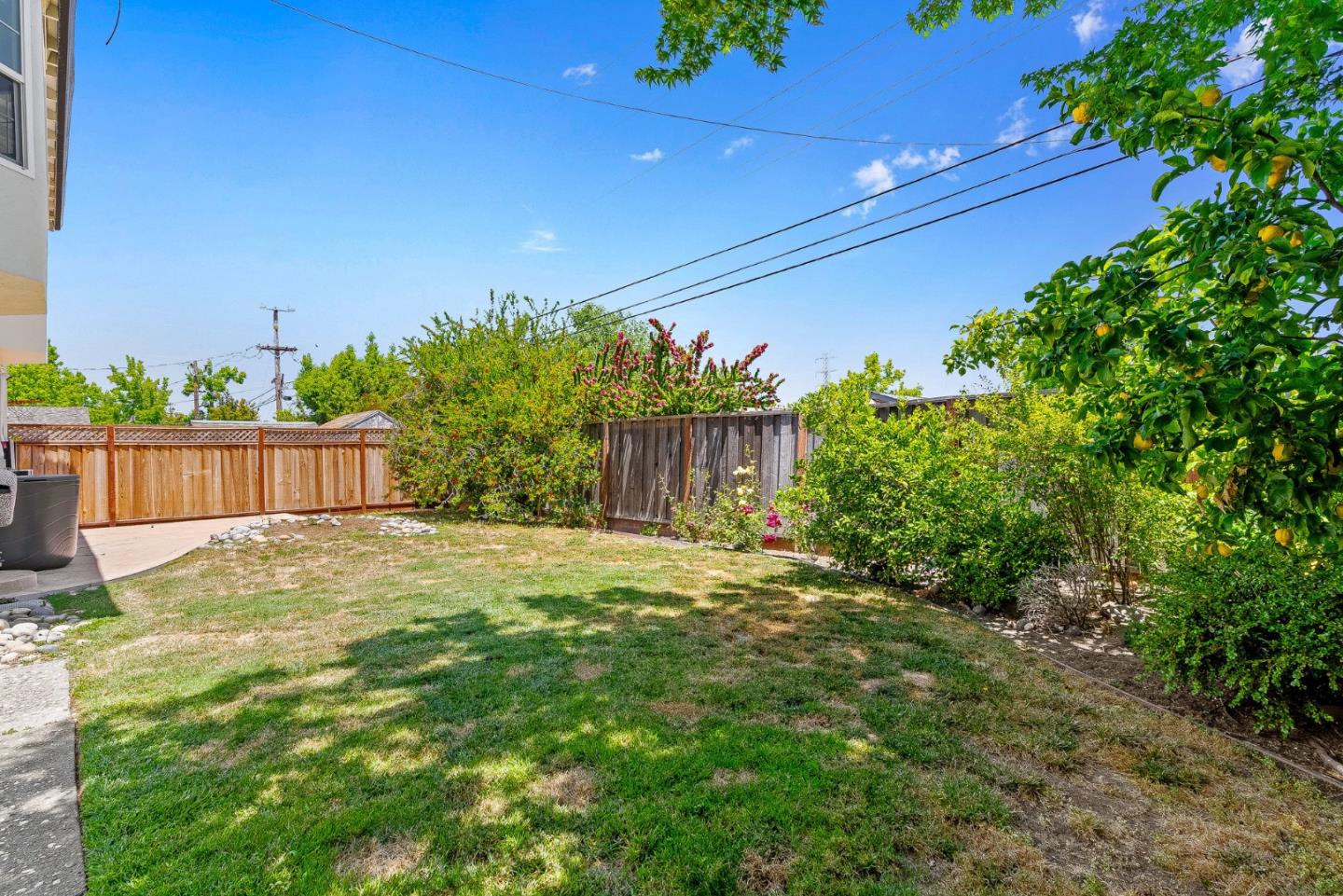 Detail Gallery Image 40 of 54 For 5472 Laura Dr, San Jose,  CA 95124 - 5 Beds | 4 Baths