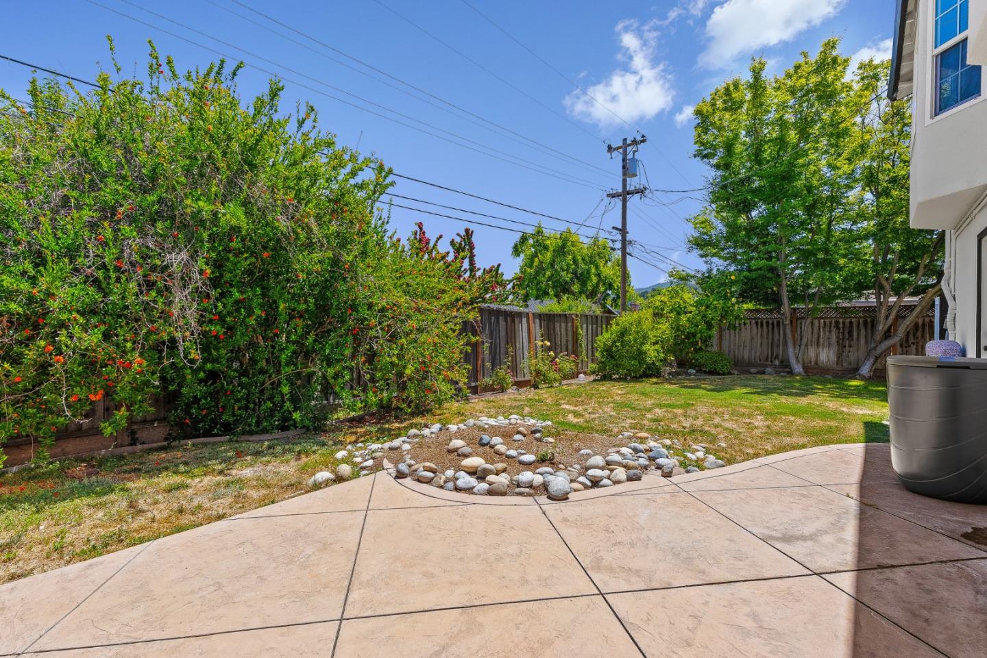 Detail Gallery Image 43 of 54 For 5472 Laura Dr, San Jose,  CA 95124 - 5 Beds | 4 Baths