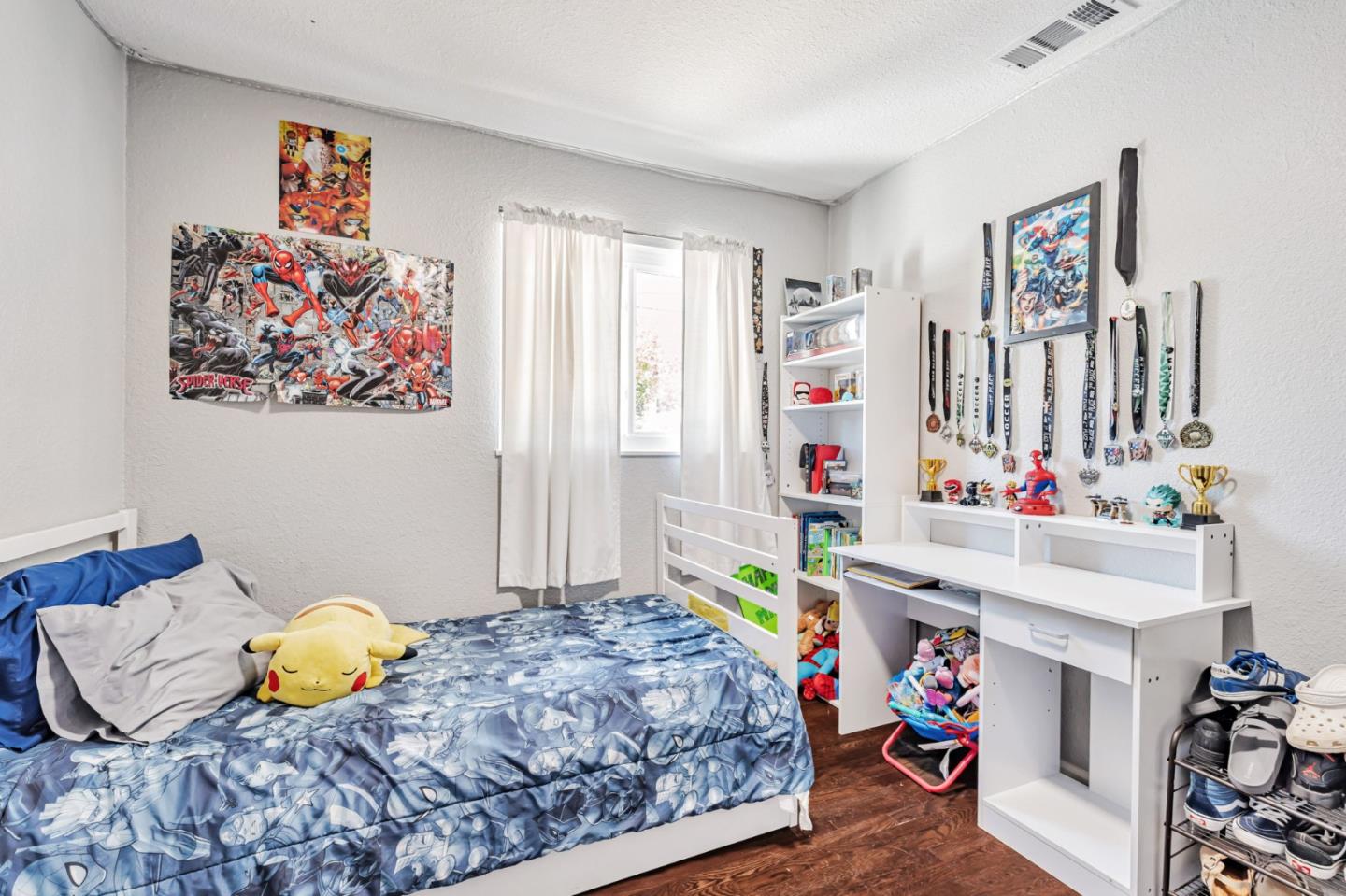 Detail Gallery Image 17 of 36 For 2105 Geneva Dr, Modesto,  CA 95350 - 3 Beds | 2 Baths