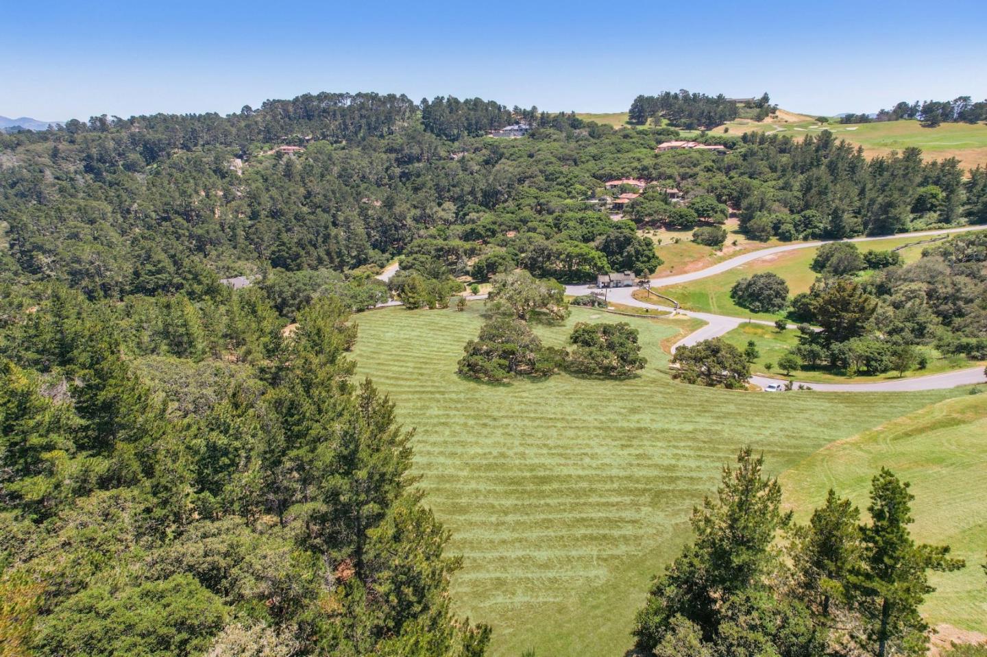 Detail Gallery Image 10 of 16 For 7905 Cinquenta Rd, Carmel,  CA 93923 - – Beds | – Baths