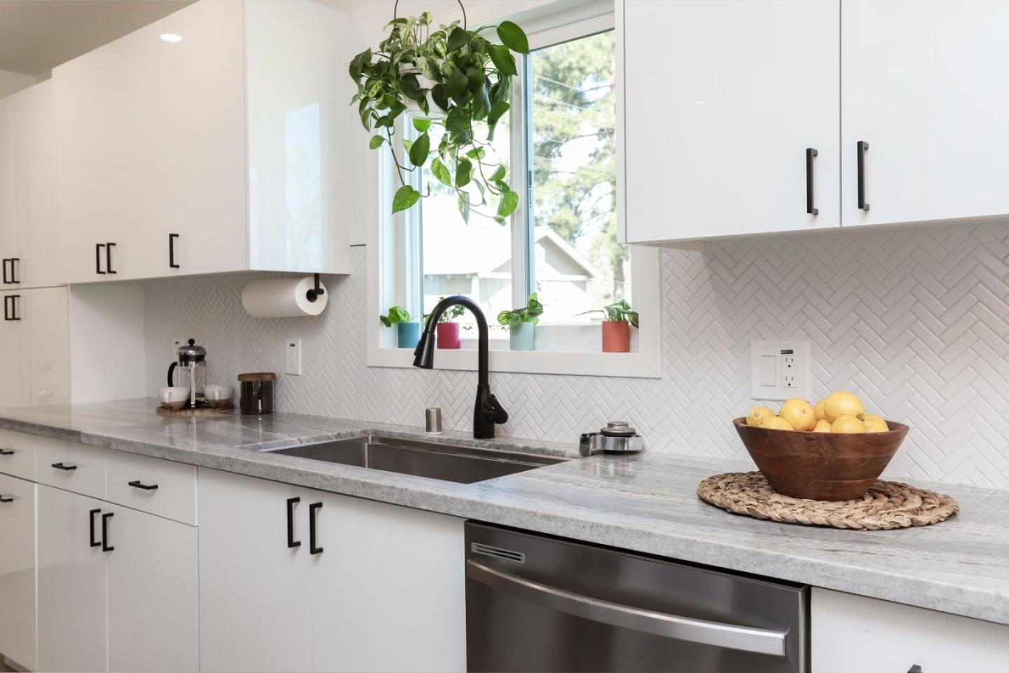 Detail Gallery Image 20 of 55 For 681 Arnold Dr, Gilroy,  CA 95020 - 3 Beds | 1/1 Baths