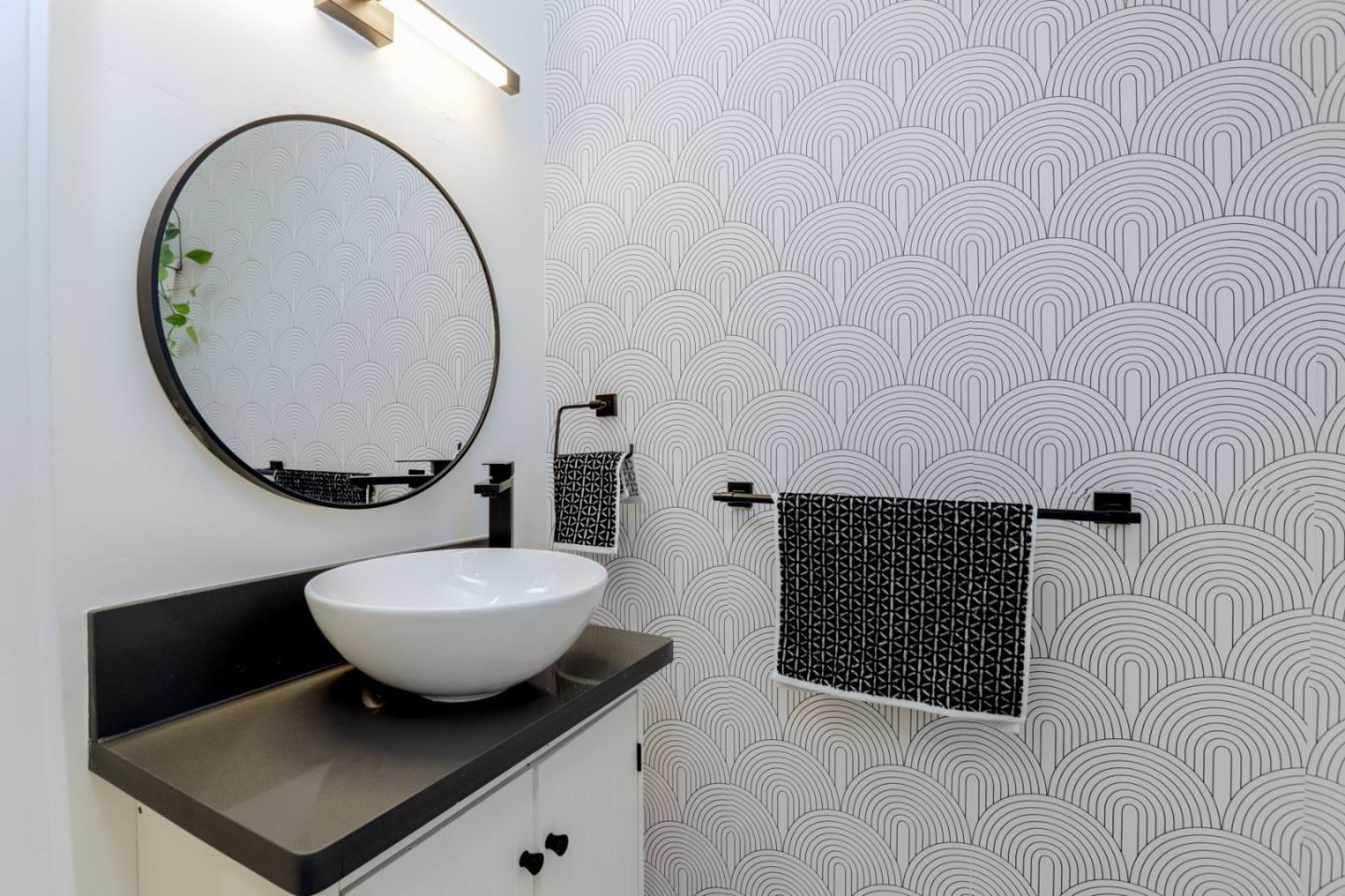 Detail Gallery Image 27 of 55 For 681 Arnold Dr, Gilroy,  CA 95020 - 3 Beds | 1/1 Baths
