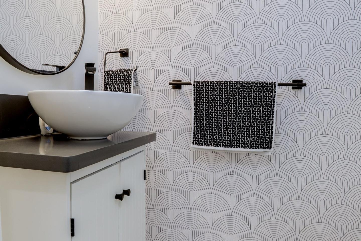 Detail Gallery Image 28 of 55 For 681 Arnold Dr, Gilroy,  CA 95020 - 3 Beds | 1/1 Baths