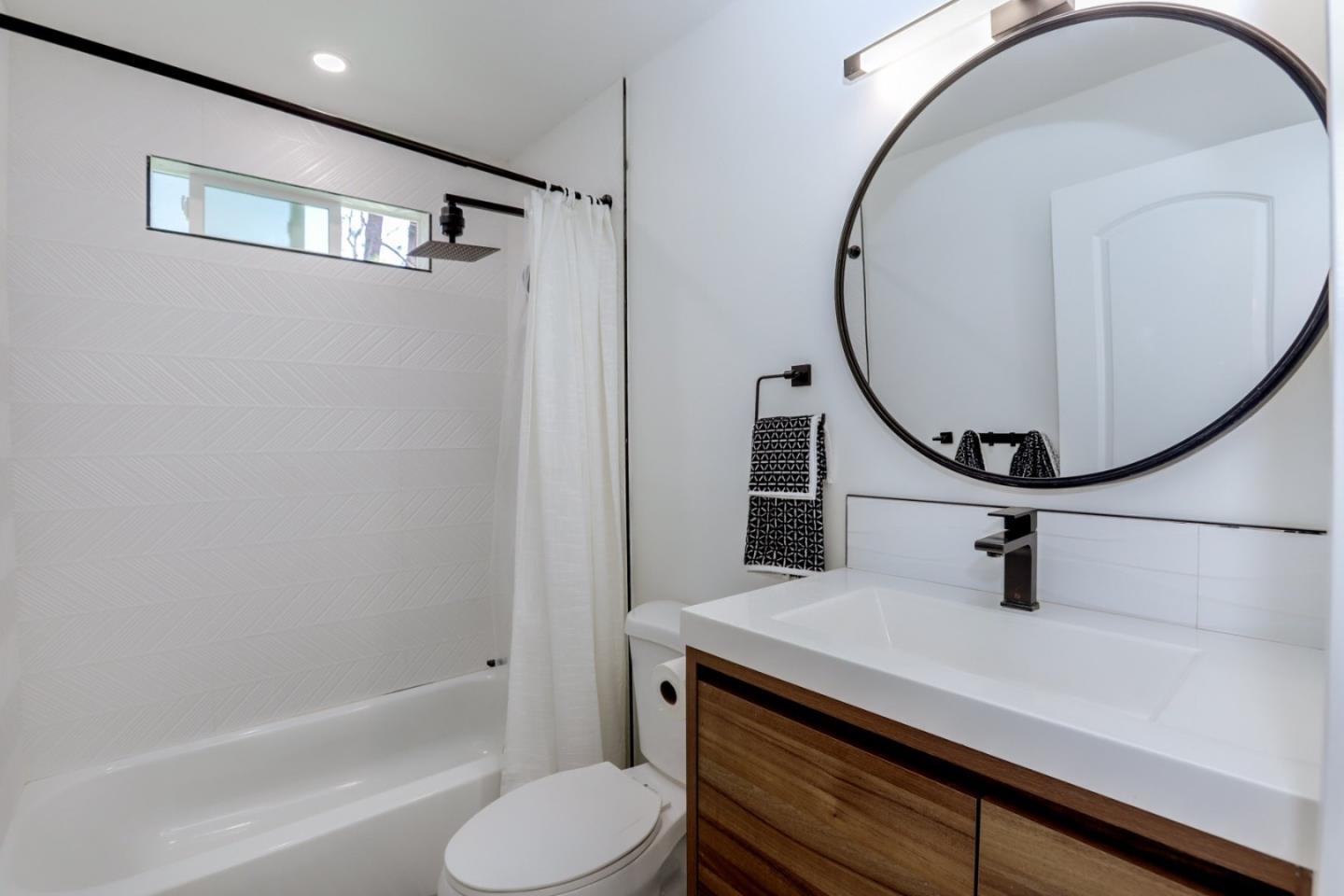 Detail Gallery Image 31 of 55 For 681 Arnold Dr, Gilroy,  CA 95020 - 3 Beds | 1/1 Baths
