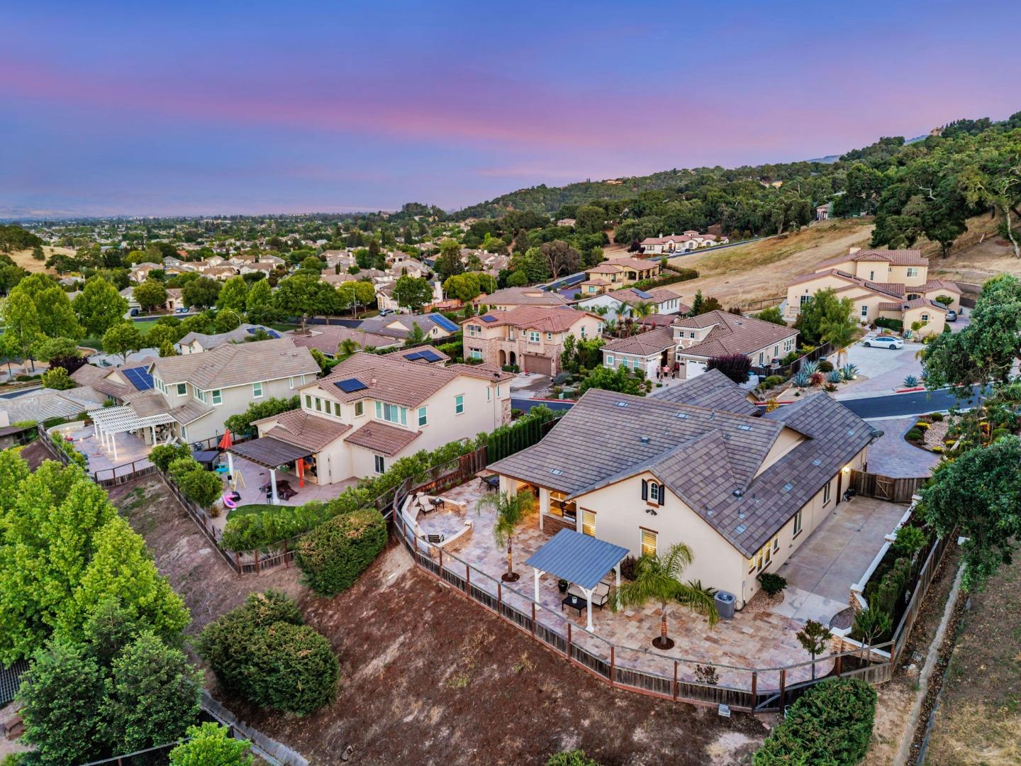 Detail Gallery Image 109 of 171 For 1861 Carob Ct, Gilroy,  CA 95020 - 4 Beds | 3 Baths