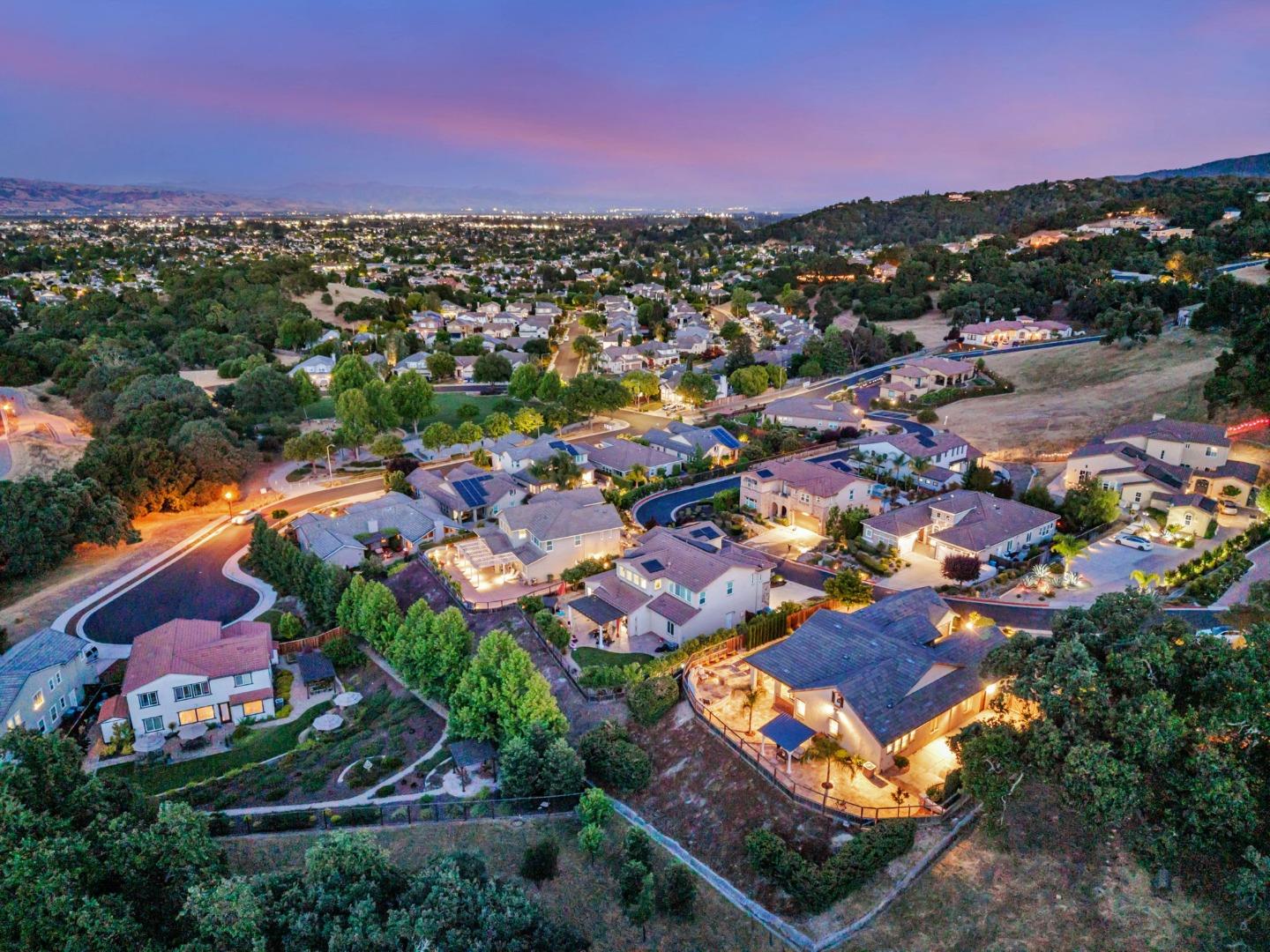 Detail Gallery Image 121 of 171 For 1861 Carob Ct, Gilroy,  CA 95020 - 4 Beds | 3 Baths