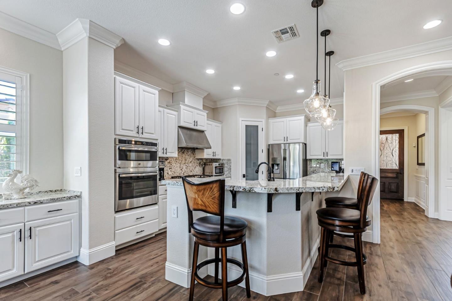 Detail Gallery Image 19 of 171 For 1861 Carob Ct, Gilroy,  CA 95020 - 4 Beds | 3 Baths