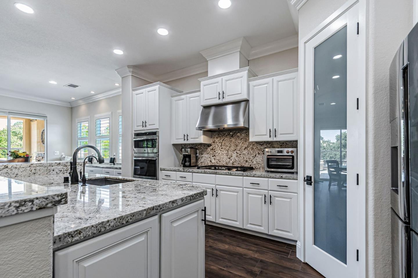 Detail Gallery Image 22 of 171 For 1861 Carob Ct, Gilroy,  CA 95020 - 4 Beds | 3 Baths