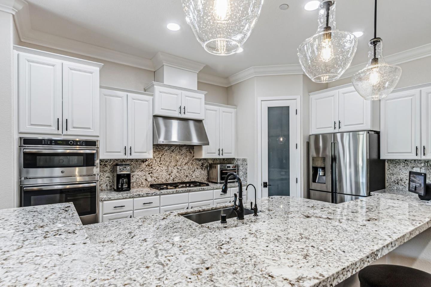 Detail Gallery Image 25 of 171 For 1861 Carob Ct, Gilroy,  CA 95020 - 4 Beds | 3 Baths