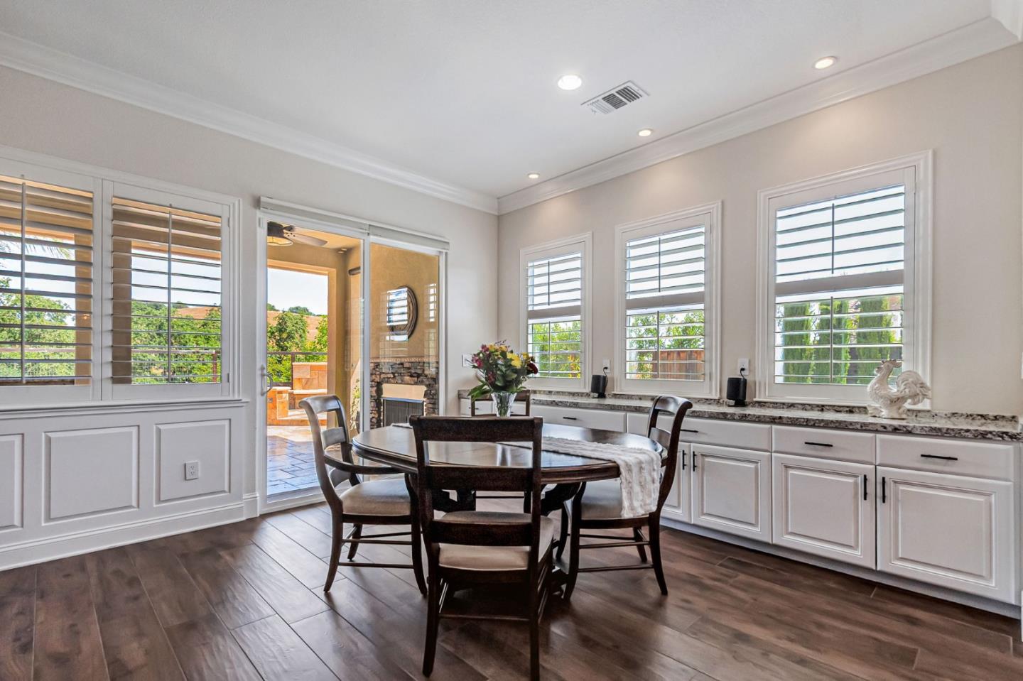 Detail Gallery Image 28 of 171 For 1861 Carob Ct, Gilroy,  CA 95020 - 4 Beds | 3 Baths
