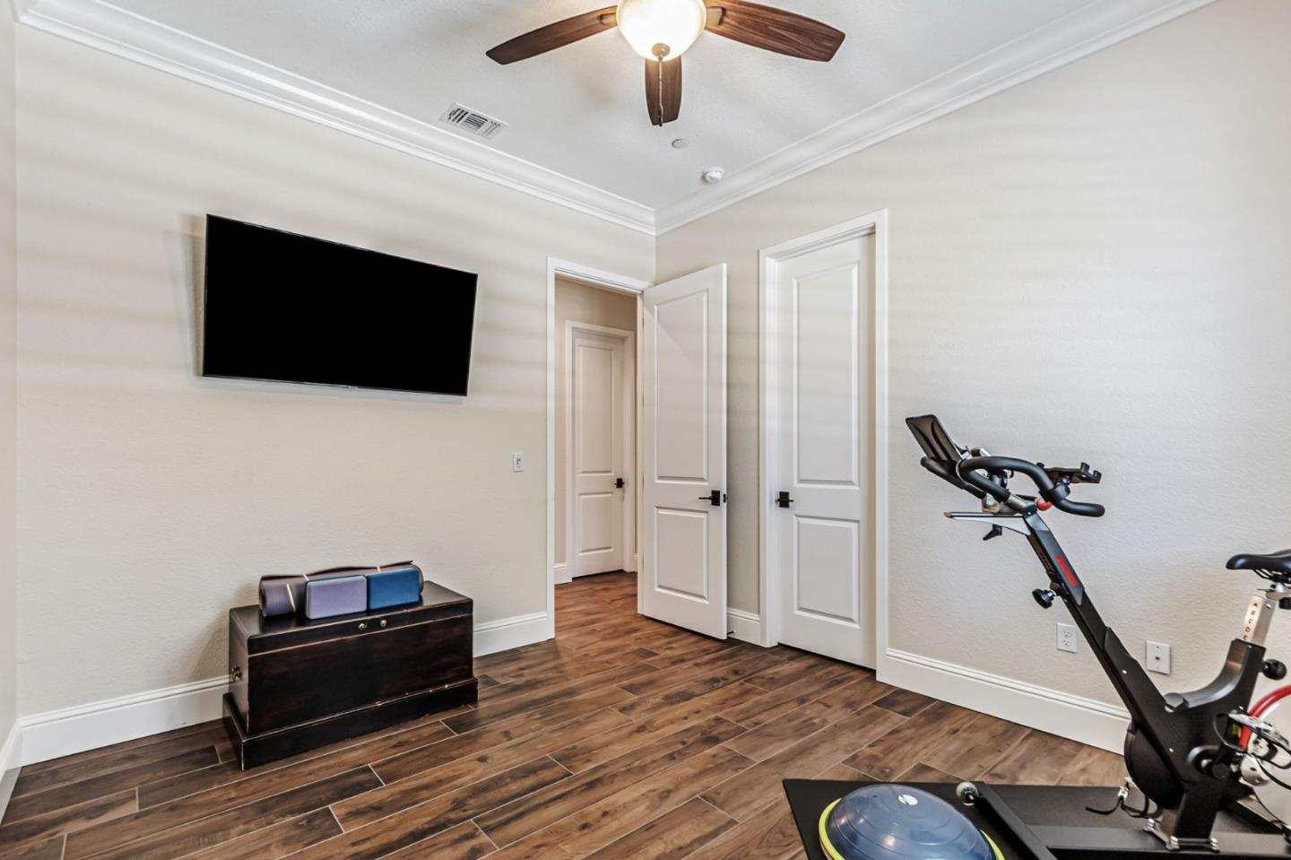 Detail Gallery Image 40 of 171 For 1861 Carob Ct, Gilroy,  CA 95020 - 4 Beds | 3 Baths