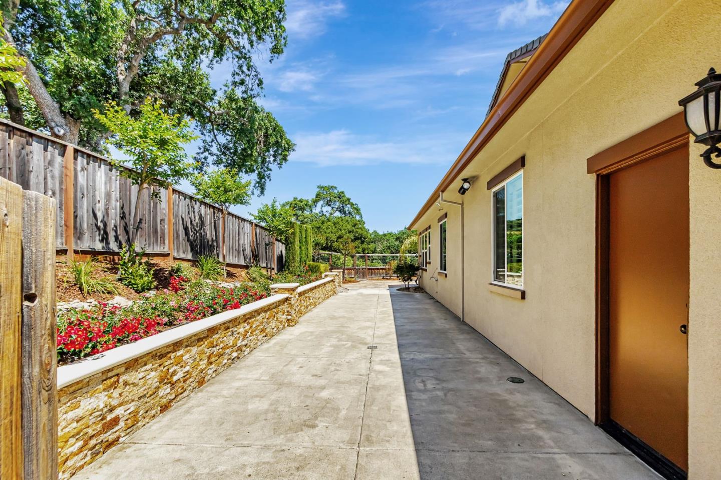 Detail Gallery Image 69 of 171 For 1861 Carob Ct, Gilroy,  CA 95020 - 4 Beds | 3 Baths
