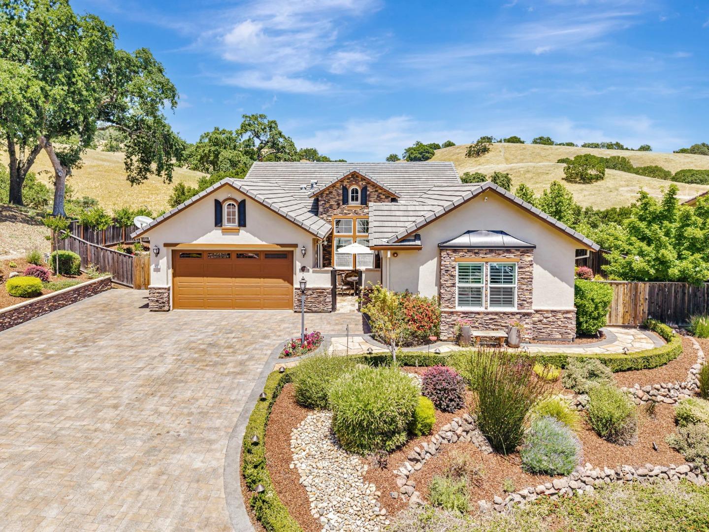 Detail Gallery Image 71 of 171 For 1861 Carob Ct, Gilroy,  CA 95020 - 4 Beds | 3 Baths