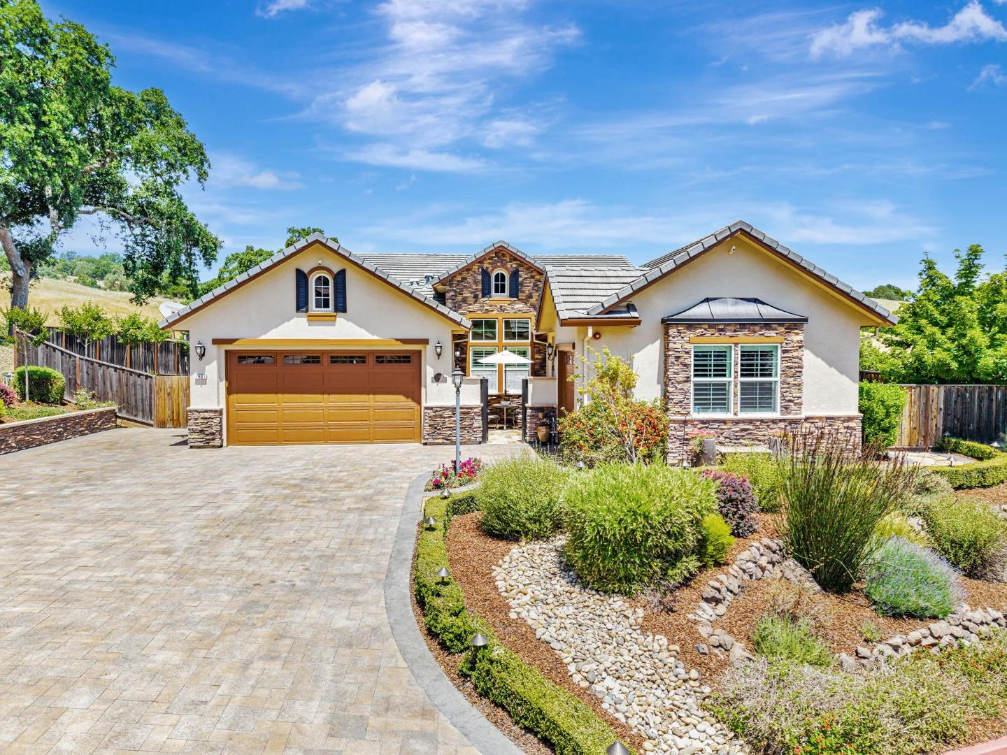 Detail Gallery Image 75 of 171 For 1861 Carob Ct, Gilroy,  CA 95020 - 4 Beds | 3 Baths