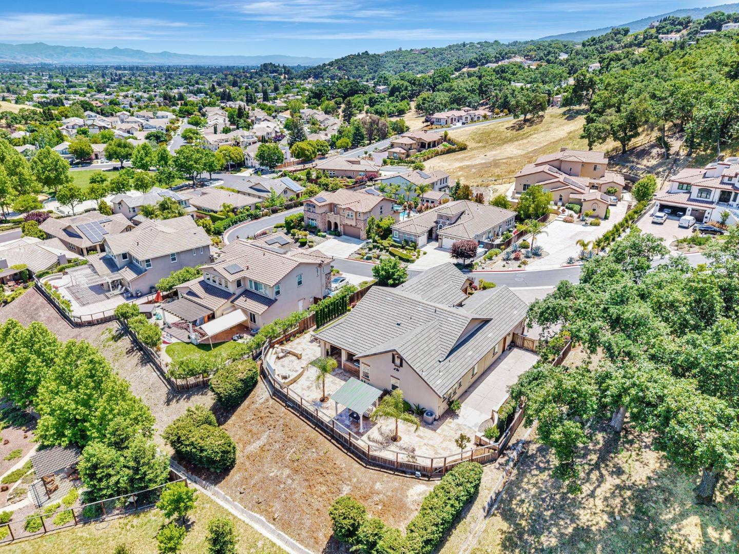 Detail Gallery Image 86 of 171 For 1861 Carob Ct, Gilroy,  CA 95020 - 4 Beds | 3 Baths