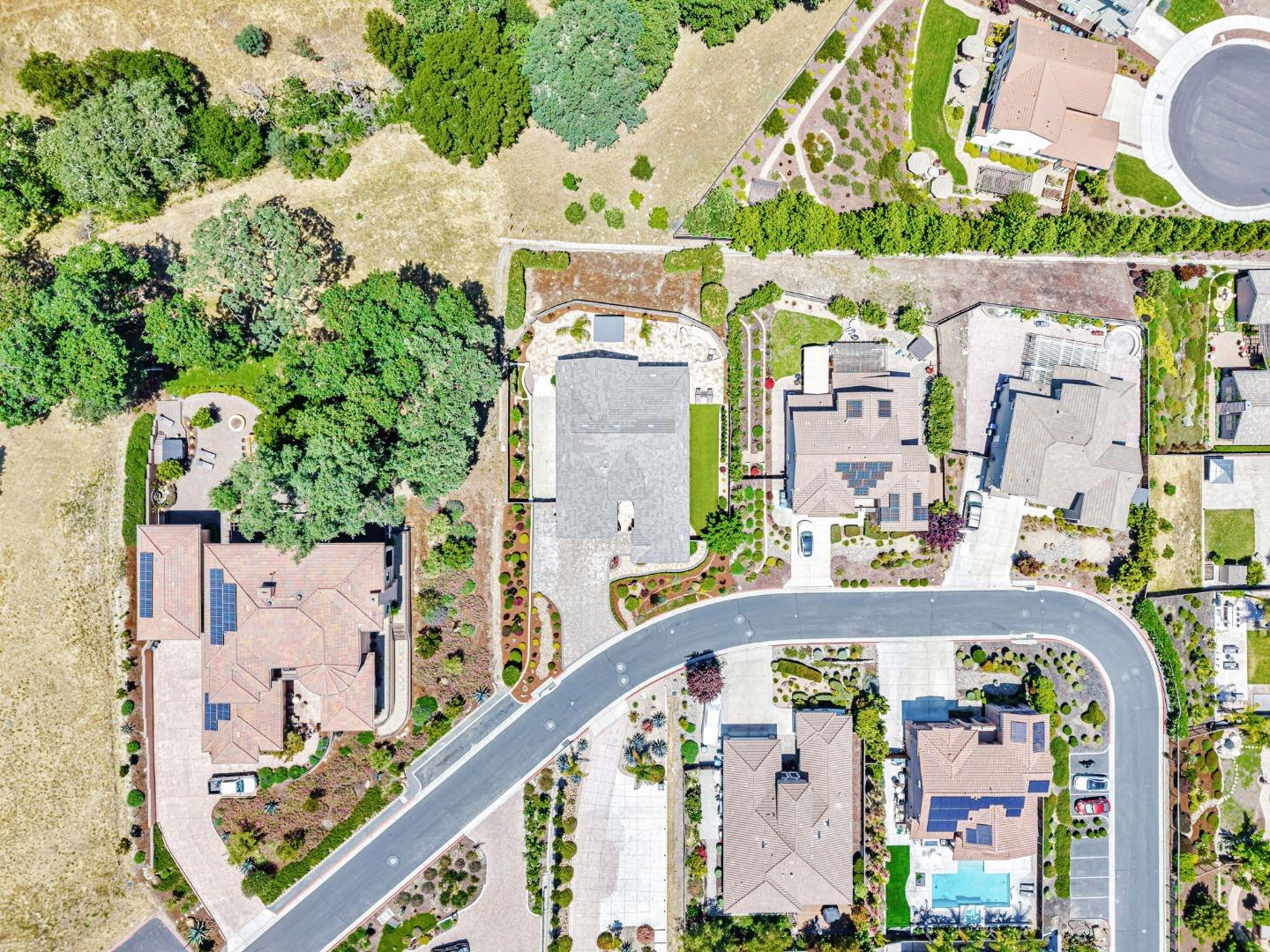 Detail Gallery Image 89 of 171 For 1861 Carob Ct, Gilroy,  CA 95020 - 4 Beds | 3 Baths