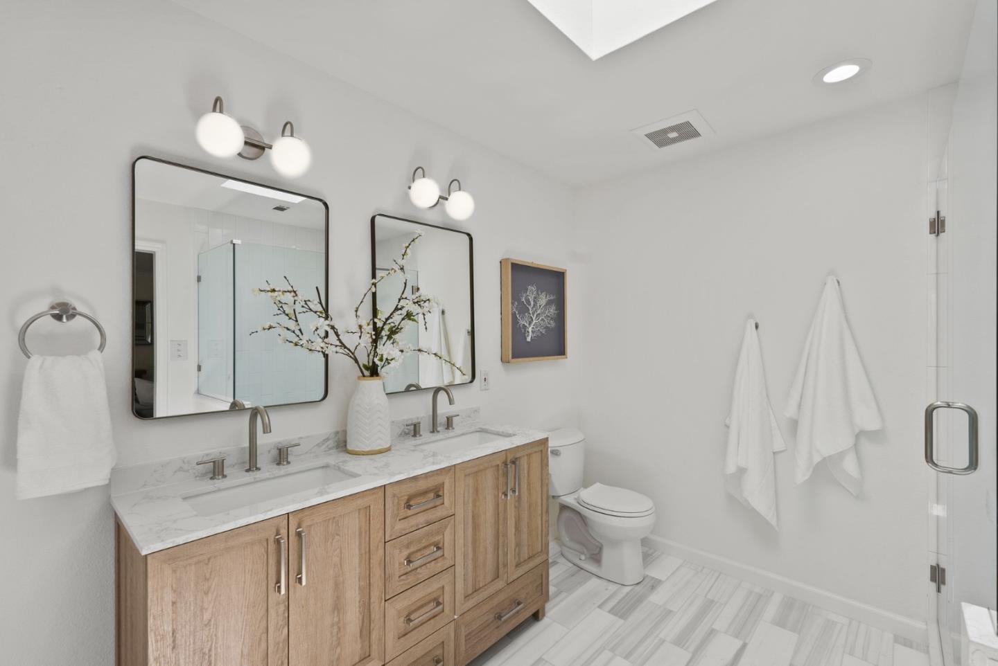 Detail Gallery Image 31 of 49 For 1227 Oak St, San Mateo,  CA 94402 - 4 Beds | 3 Baths