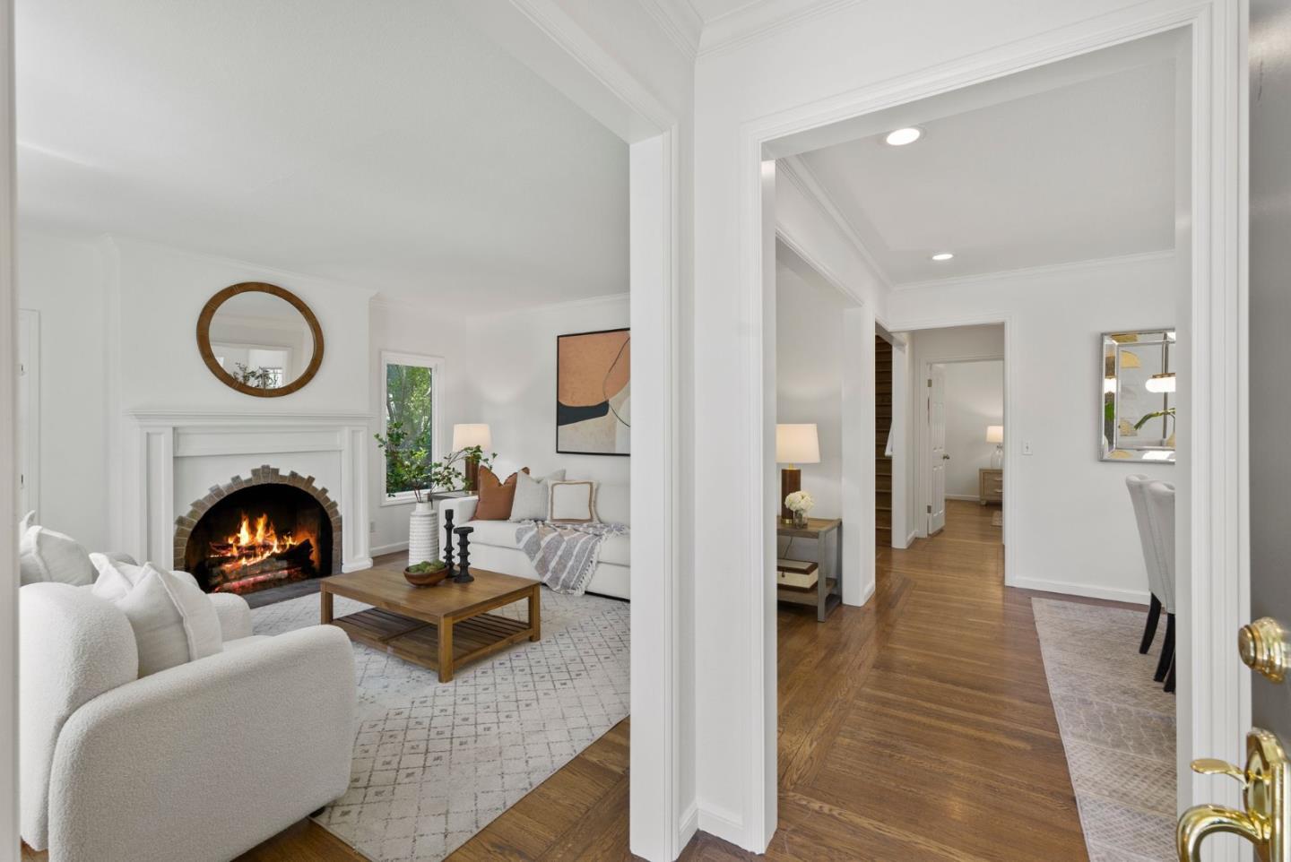 Detail Gallery Image 4 of 49 For 1227 Oak St, San Mateo,  CA 94402 - 4 Beds | 3 Baths