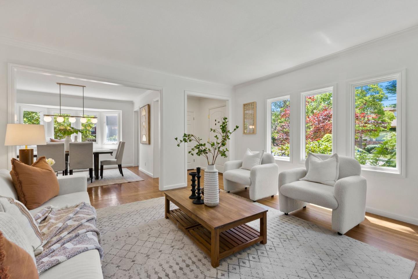 Detail Gallery Image 6 of 49 For 1227 Oak St, San Mateo,  CA 94402 - 4 Beds | 3 Baths