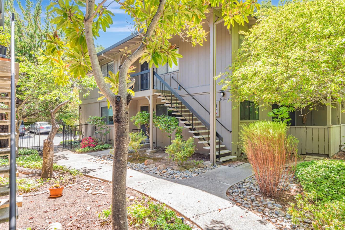 Detail Gallery Image 1 of 47 For 14660 Big Basin Way #C,  Saratoga,  CA 95070 - 3 Beds | 2 Baths