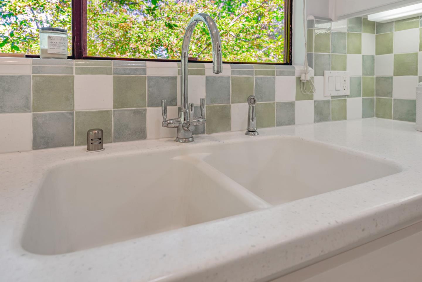 Detail Gallery Image 19 of 47 For 14660 Big Basin Way #C,  Saratoga,  CA 95070 - 3 Beds | 2 Baths