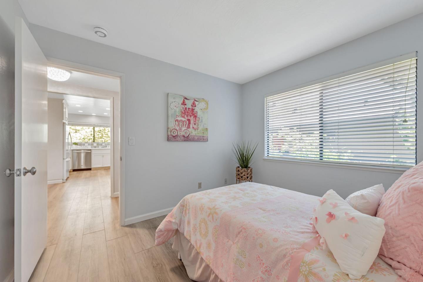 Detail Gallery Image 28 of 47 For 14660 Big Basin Way #C,  Saratoga,  CA 95070 - 3 Beds | 2 Baths