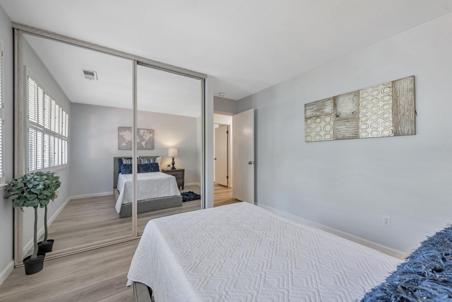 Detail Gallery Image 36 of 47 For 14660 Big Basin Way #C,  Saratoga,  CA 95070 - 3 Beds | 2 Baths