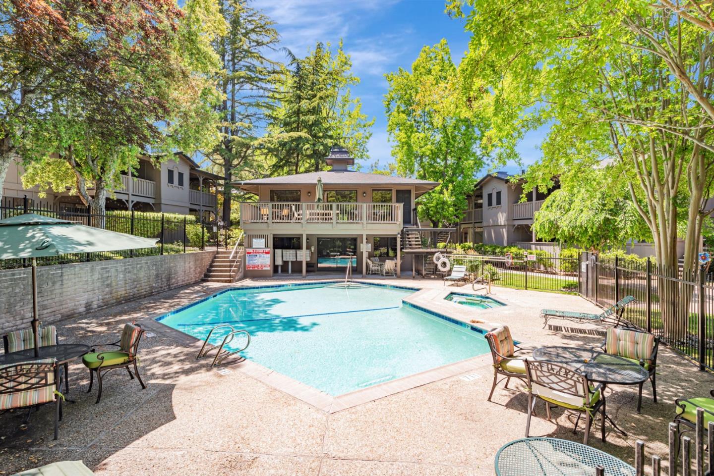 Detail Gallery Image 46 of 47 For 14660 Big Basin Way #C,  Saratoga,  CA 95070 - 3 Beds | 2 Baths