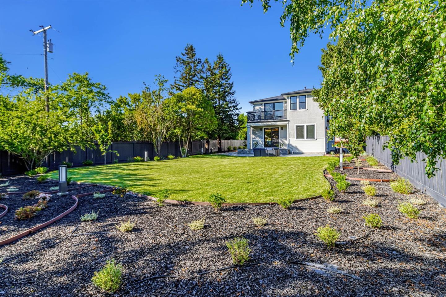 Detail Gallery Image 72 of 99 For 1066 Larch Ave, Moraga,  CA 94556 - 5 Beds | 4/1 Baths