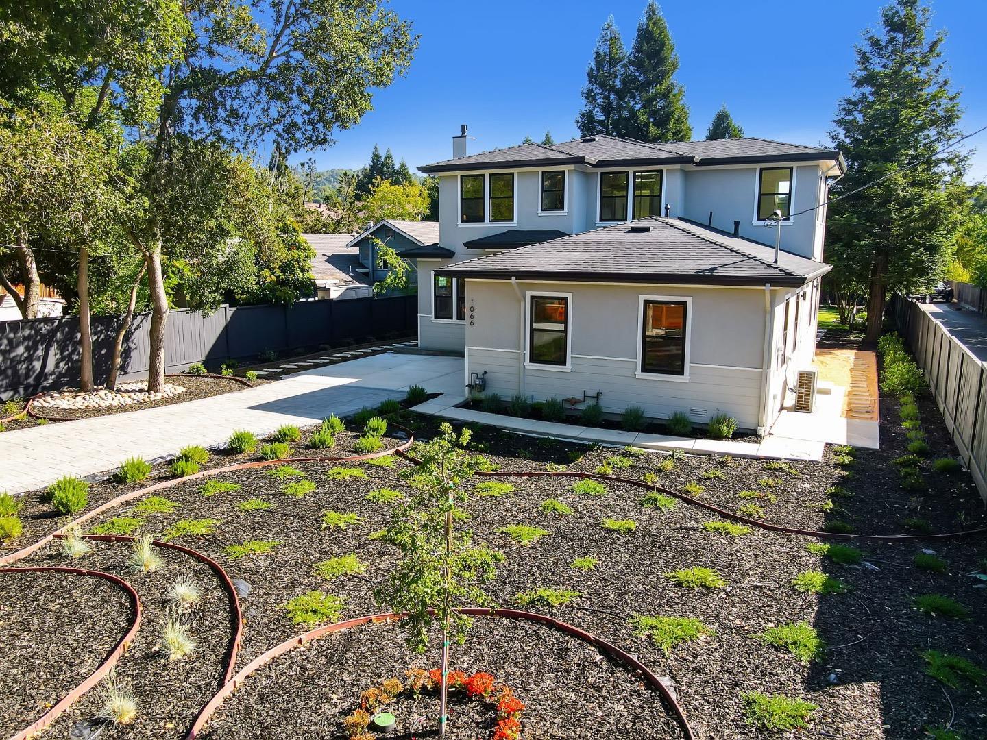 Detail Gallery Image 84 of 99 For 1066 Larch Ave, Moraga,  CA 94556 - 5 Beds | 4/1 Baths