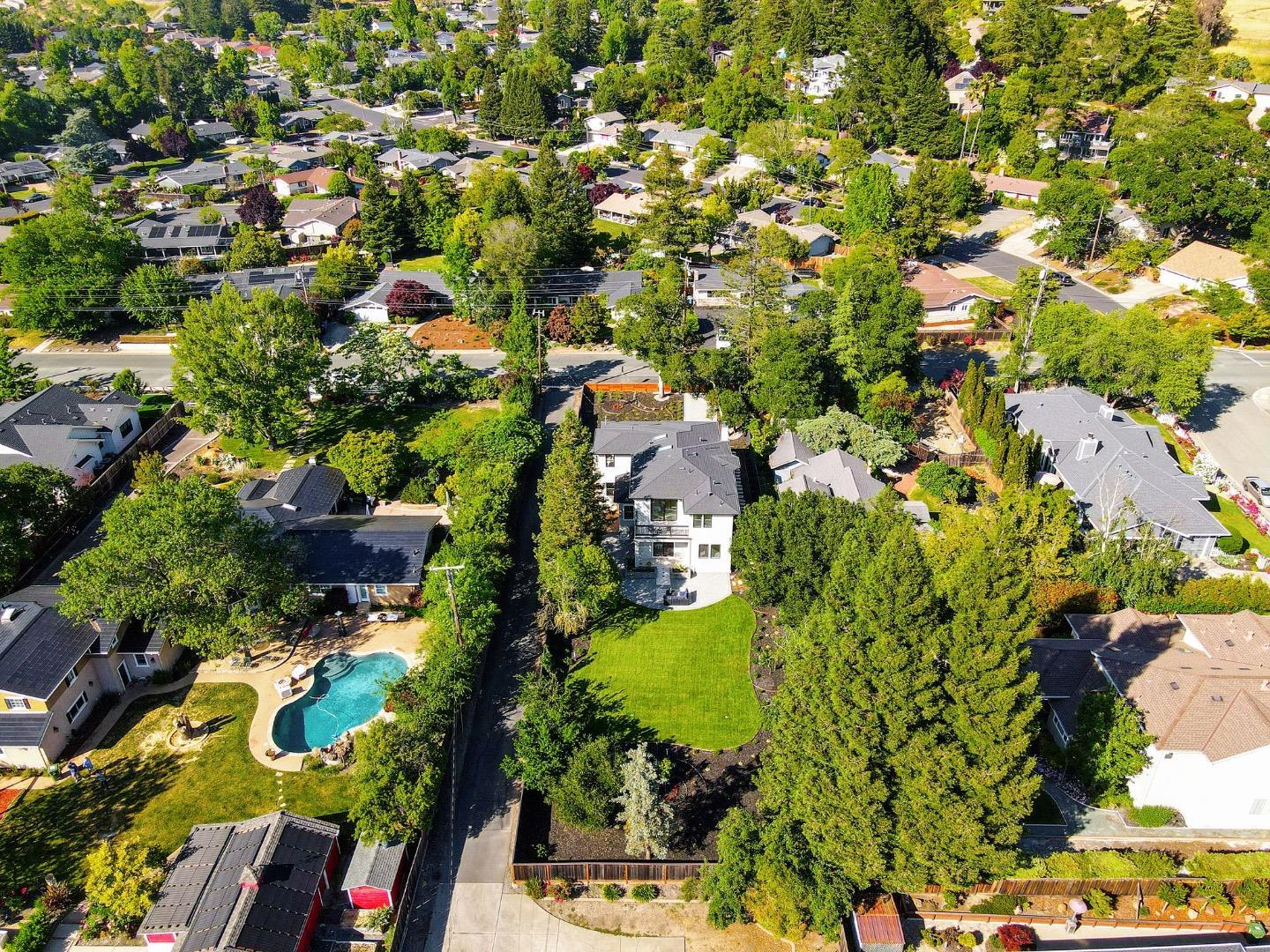 Detail Gallery Image 88 of 99 For 1066 Larch Ave, Moraga,  CA 94556 - 5 Beds | 4/1 Baths